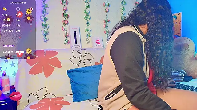 Vicky Miller 05 online show from March 2026 07:10:02 PM