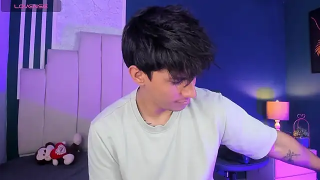 Allex Cano online show from November 2025 11:16:02 AM