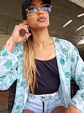 EmmyCortez online show from March 2025 09:48:02 PM