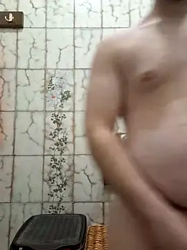 mauroxx08 online show from February 2025 10:25:02 PM