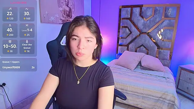 Zamira Taylor online show from October 2025 04:51:02 AM