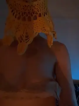 Hildas online show from October 2025 05:25:02 PM