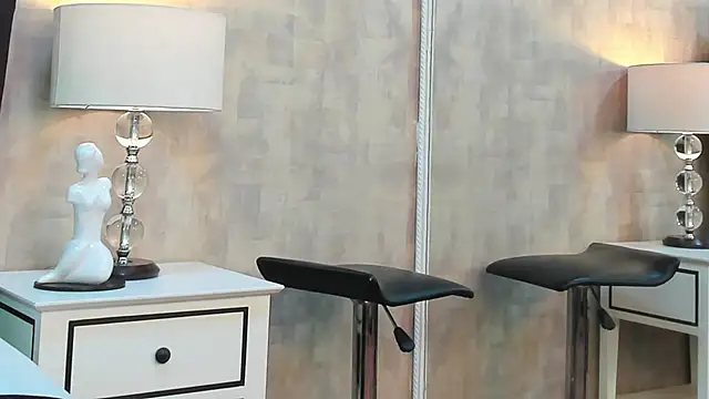 Snapshot of NahomyCarther chatting on February 2026 05:11:01 AM NahomyCarther online show from February 2026 05:11:01 AM