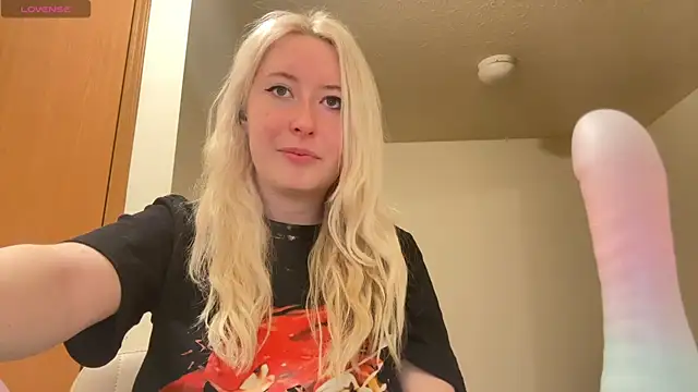 Snapshot of ashisscene chatting on January 2026 03:19:02 AM ashisscene online show from January 2026 03:19:02 AM