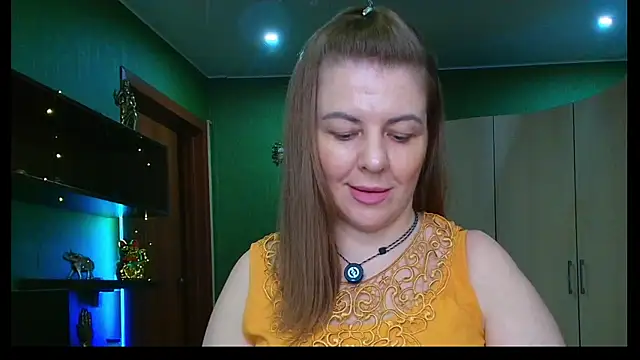 VeronikawGold online show from July 2026 06:47:02 PM