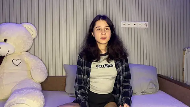 baby lesi online show from March 2026 06:47:02 PM