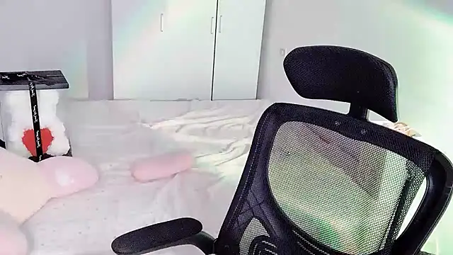 Annnnqi-77 online show from October 2025 04:10:02 AM