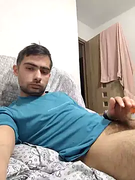 andreiiiii2025 online show from February 2025 12:39:01 PM