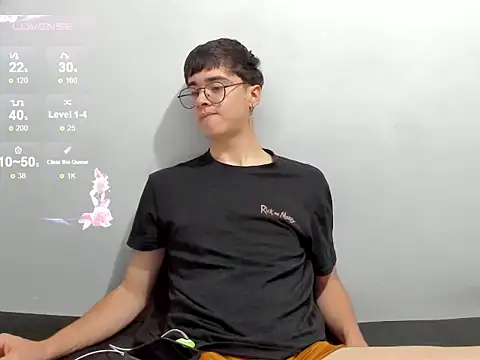 Snapshot of liam_orion chatting on November 2025 10:59:02 PM liam orion online show from November 2025 10:59:02 PM