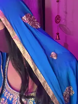 Dishasarmaa05 online show from December 2025 06:24:02 PM