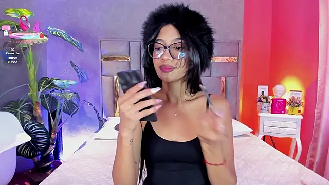 Tyla Ks online show from March 2026 07:40:01 PM