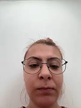 Snapshot of KittieHallo chatting on February 2025 11:33:01 AM KittieHallo online show from February 2025 11:33:01 AM