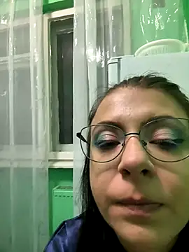 Snapshot of KittieHallo chatting on October 2025 09:48:01 PM KittieHallo online show from October 2025 09:48:01 PM