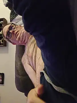 Smallone327 online show from March 2026 05:46:02 AM