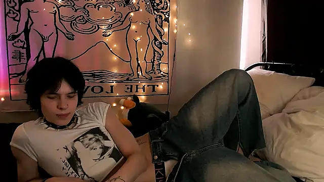 timi-moon online show from March 2025 01:06:01 PM