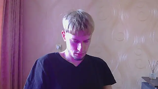 frama666 online show from February 2026 01:07:02 PM