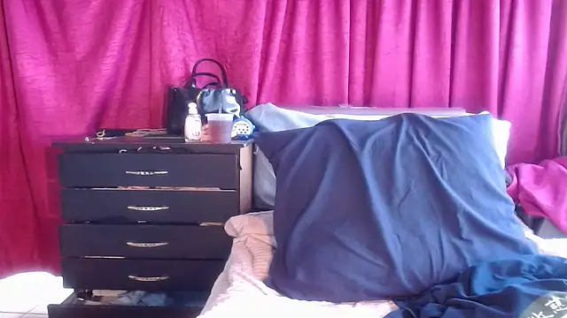 xxTatiannaxx online show from November 2025 03:12:02 PM