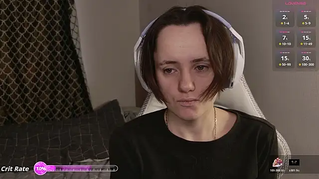 Luna Loveee online show from March 2026 03:43:02 AM