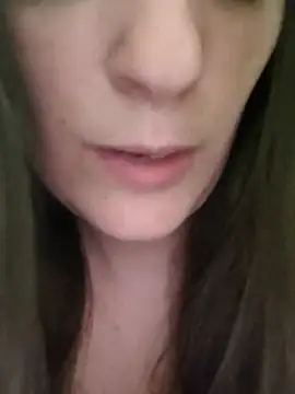 Snapshot of bbabyclauu chatting on February 2025 11:46:02 PM bbabyclauu online show from February 2025 11:46:02 PM