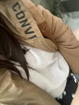 mai honey online show from March 2026 10:35:02 PM