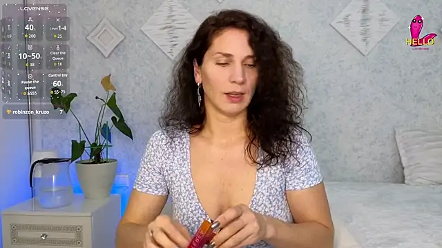 Snapshot of mylady_xenia chatting on April 2026 08:06:01 PM mylady xenia online show from April 2026 08:06:01 PM