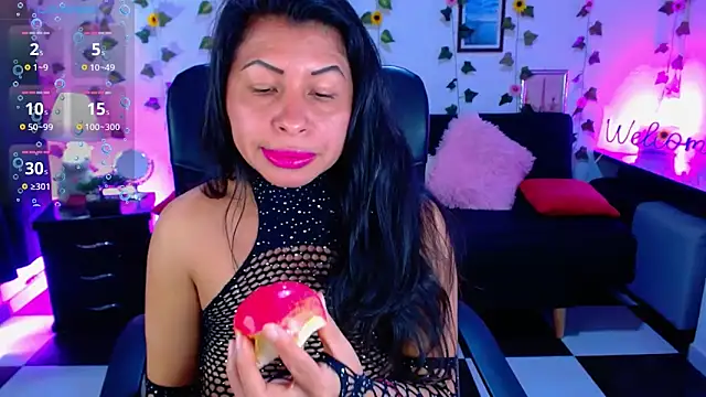 AbbyPrincessAGT online show from November 2025 06:15:01 PM