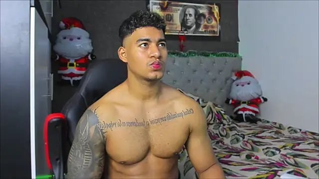 luigi hot  online show from December 2025 05:40:02 PM