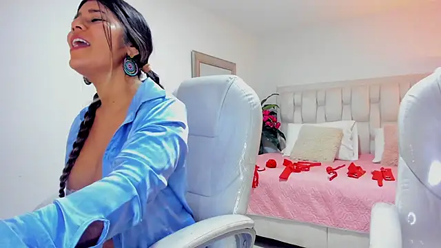 Snapshot of Couple_fantasies69 chatting on March 2025 09:10:02 AM Couple fantasies69 online show from March 2025 09:10:02 AM