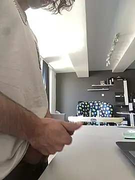 mikekmi21 online show from March 2025 09:27:02 AM