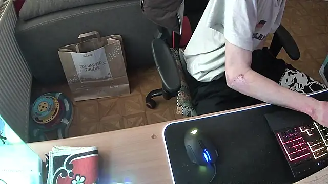 DerGeileLoveboy online show from November 2025 11:54:01 AM