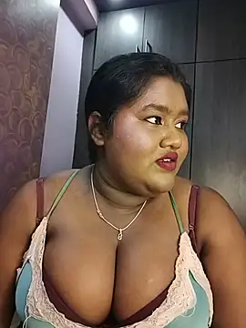 Snapshot of horny_diana chatting on July 2026 05:15:02 PM horny diana online show from July 2026 05:15:02 PM