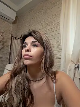 Bella Posh online show from February 2026 07:12:01 AM