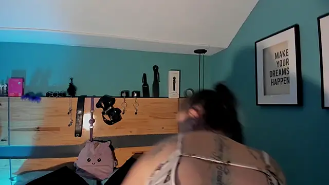 Snapshot of ChloeAllennn chatting on February 2026 11:33:01 AM ChloeAllennn online show from February 2026 11:33:01 AM