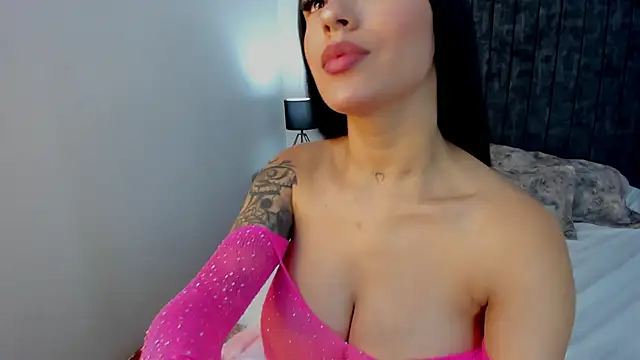 Antonella Smiith  online show from March 2025 04:10:01 PM