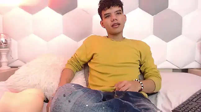 Snapshot of Axel_Forte chatting on March 2025 12:25:01 PM Axel Forte online show from March 2025 12:25:01 PM