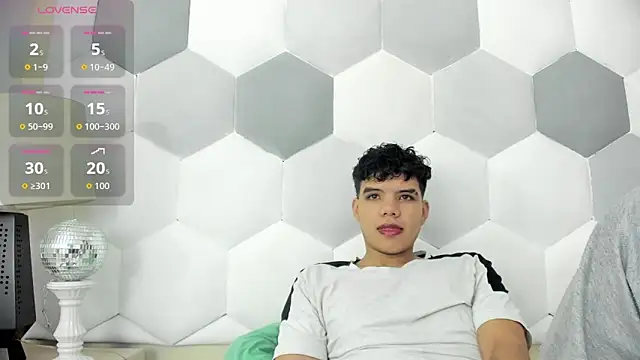 Snapshot of Axel_Forte chatting on October 2025 12:35:01 PM Axel Forte online show from October 2025 12:35:01 PM