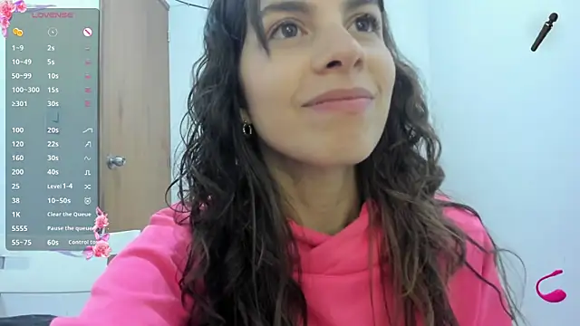 jessyegoldenn online show from February 2026 04:44:01 PM