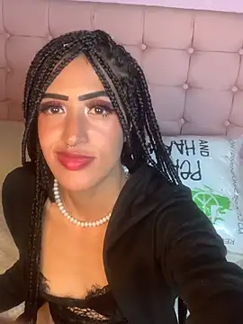 Snapshot of MichelleDiaz_Pink chatting on March 2025 06:15:02 AM MichelleDiaz Pink online show from March 2025 06:15:02 AM