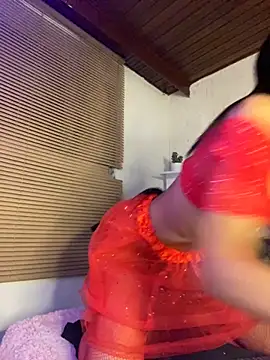 Snapshot of MichelleDiaz_Pink chatting on October 2025 05:52:02 AM MichelleDiaz Pink online show from October 2025 05:52:02 AM