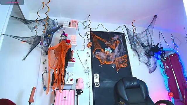 samantha pagniini online show from October 2025 08:20:02 PM