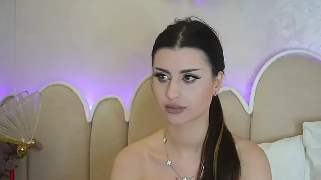 Snapshot of Alice_Voss chatting on May 2026 07:06:01 AM Alice Voss online show from May 2026 07:06:01 AM
