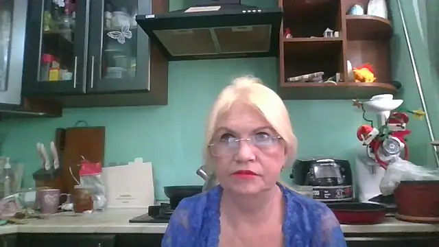 Snapshot of Heidi-Helga chatting on February 2026 05:45:01 AM Heidi-Helga online show from February 2026 05:45:01 AM