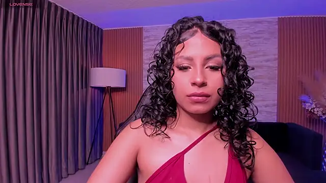 hannah thomson  online show from September 2025 03:44:01 AM