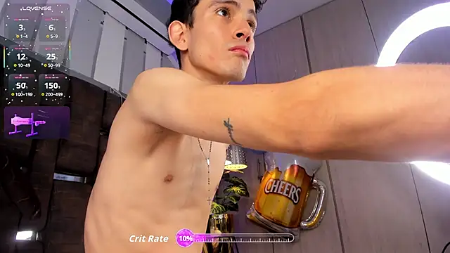 ValentinoMoreti online show from September 2025 02:55:01 PM