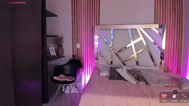 sweetviolet   online show from April 2026 12:39:01 PM