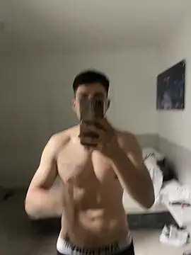 Snapshot of MaxxxSteil chatting on March 2025 09:31:02 AM MaxxxSteil online show from March 2025 09:31:02 AM