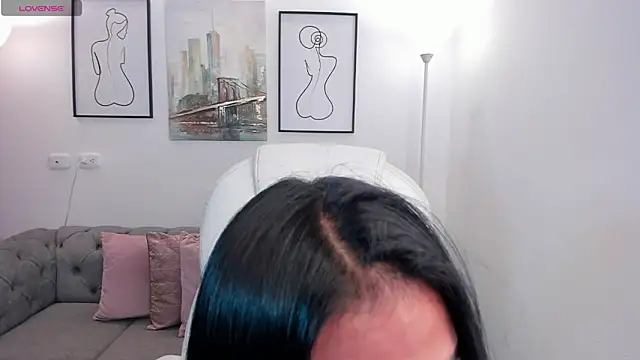 Snapshot of Ivyy_Moon_ chatting on February 2026 05:40:02 AM Ivyy Moon online show from February 2026 05:40:02 AM