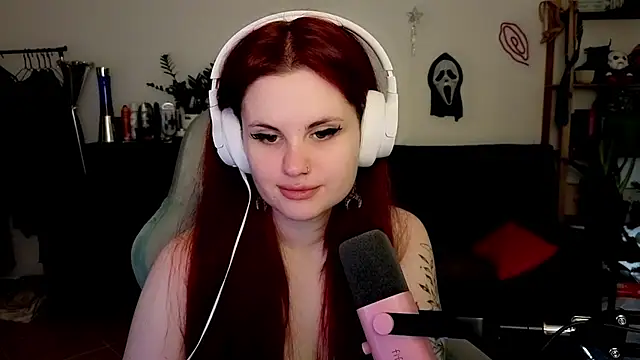 Della Ideal online show from January 2026 05:15:01 PM