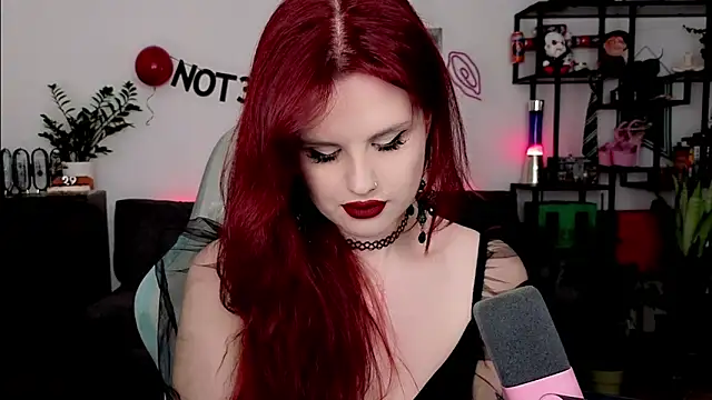 Della Ideal online show from March 2026 06:36:01 PM