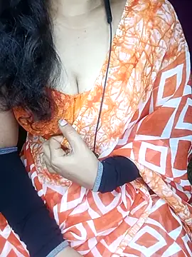 Snapshot of geetha_telugu_kan277 chatting on March 2025 11:04:02 PM geetha telugu kan277 online show from March 2025 11:04:02 PM